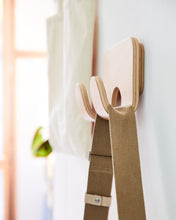 Load image into Gallery viewer, woow-verba-appendino-muro-wall-hanger-03