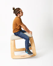 Load image into Gallery viewer, woow-binka-sgabello-ergonomico-ergonomic-stool-07
