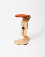 Load image into Gallery viewer, woow-ercolino-sgabello-ergonomico-ondulato-ergonomic-wavy-stool-31