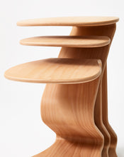 Load image into Gallery viewer, woow-ercolino-sgabello-ergonomico-ondulato-ergonomic-wavy-stool-04